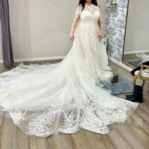 Long sleeve, lace, 6 foot train, wedding dress, glitter tule, sweetheart neck